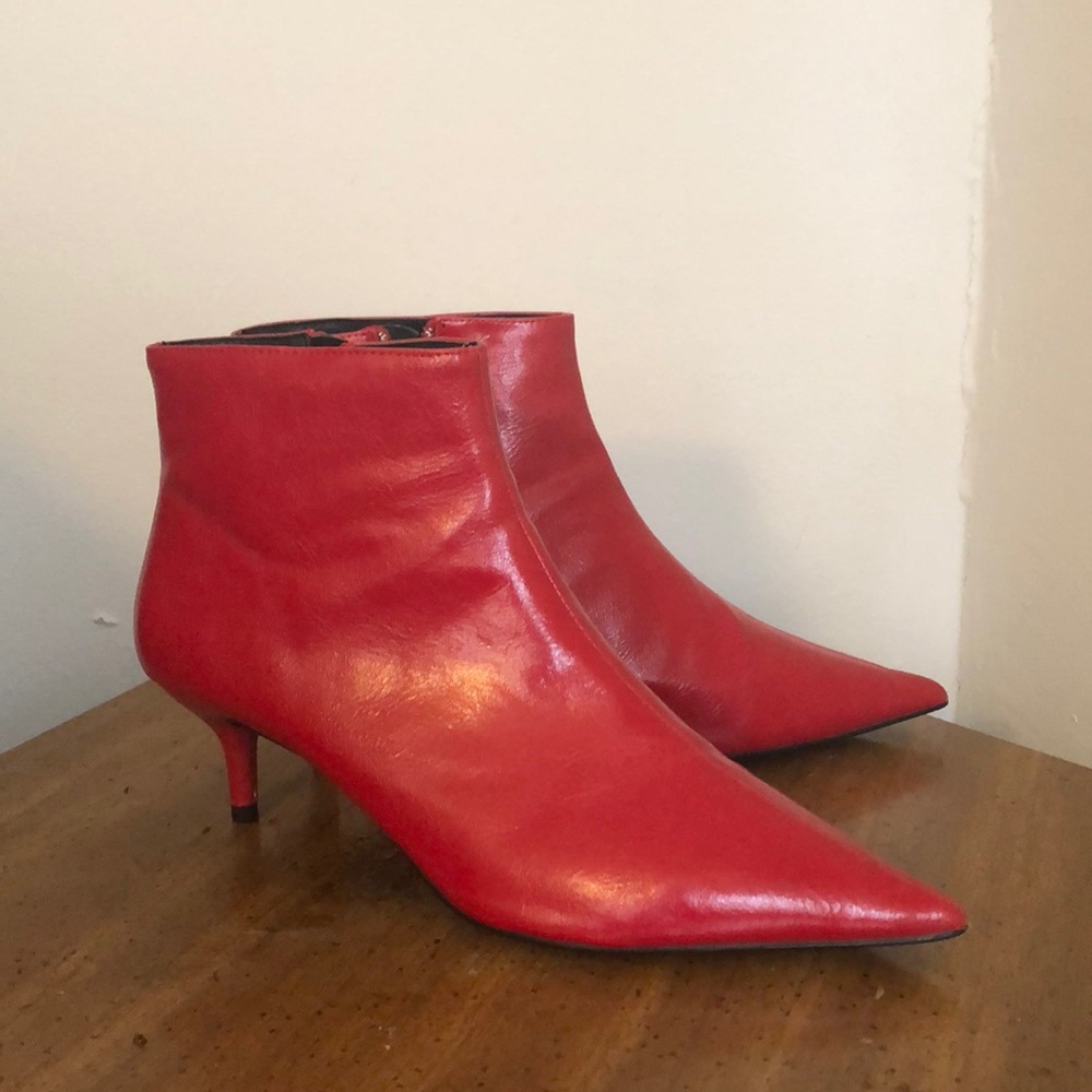 Zara Trafulic red leather heeled booties size 41